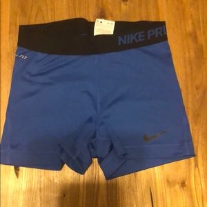 Women’s Nike Pro Dri-fit shorts